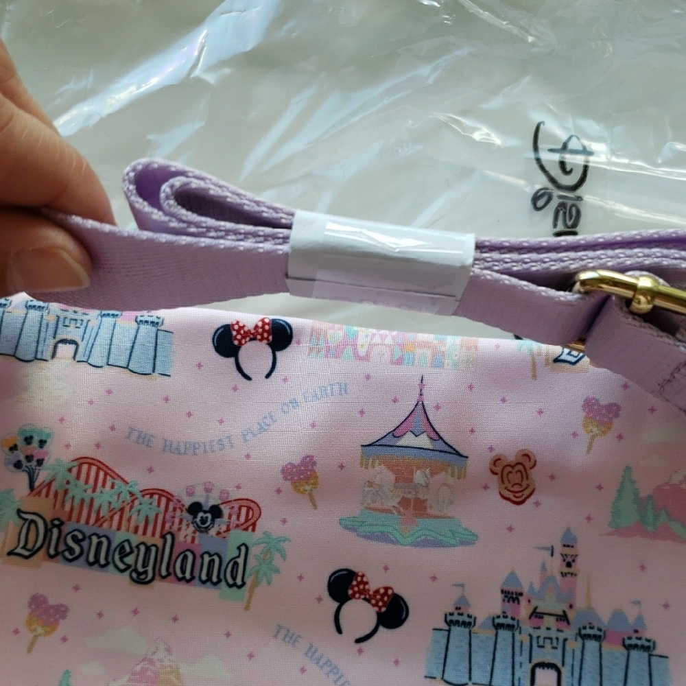 NWT Stoney Clover Lane X Disney Parks Jumbo Fanny Disneyland - Picture 8 of 12